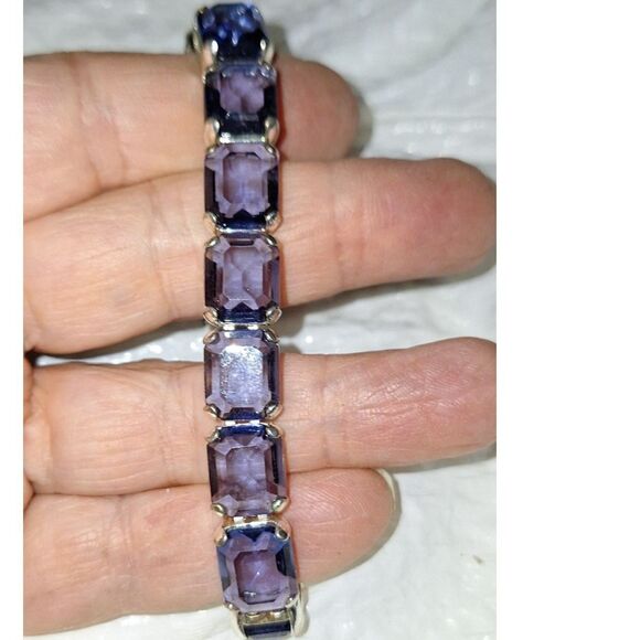 A Vintage 80's Monet Purple Glass Women's Bracelet Faceted Elegant Eveningwear - Picture 2 of 8